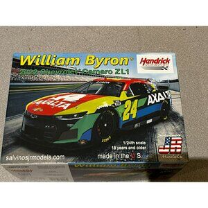 WILLIAM BYRON 2022 AXALTA HENDRICK MOTORSPORTS CAMARO 1:24 SALVINOS JR MODEL CAR